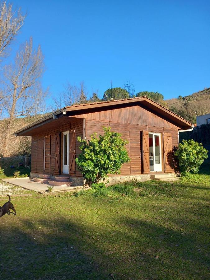 Petit Chalet En Bois Reynès Extérieur photo